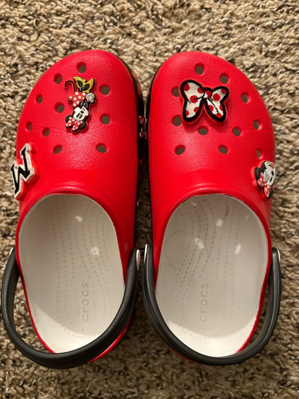 CROCS Kids Red Clogs with Minnie Mouse Charms
